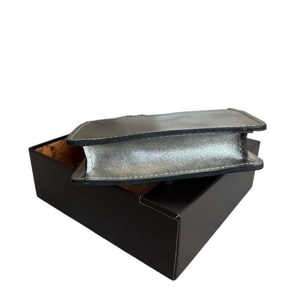 Patricia Nash Mini Lanza Crossbody - Picture 6 of 14